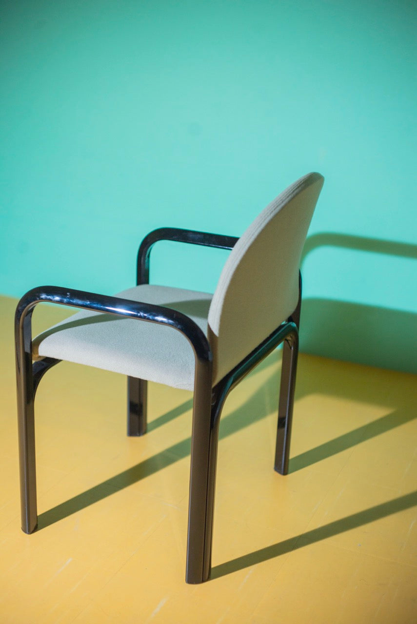 Gae Aulenti chair model 54A arm chair&side chair 80脚以上のストックあり