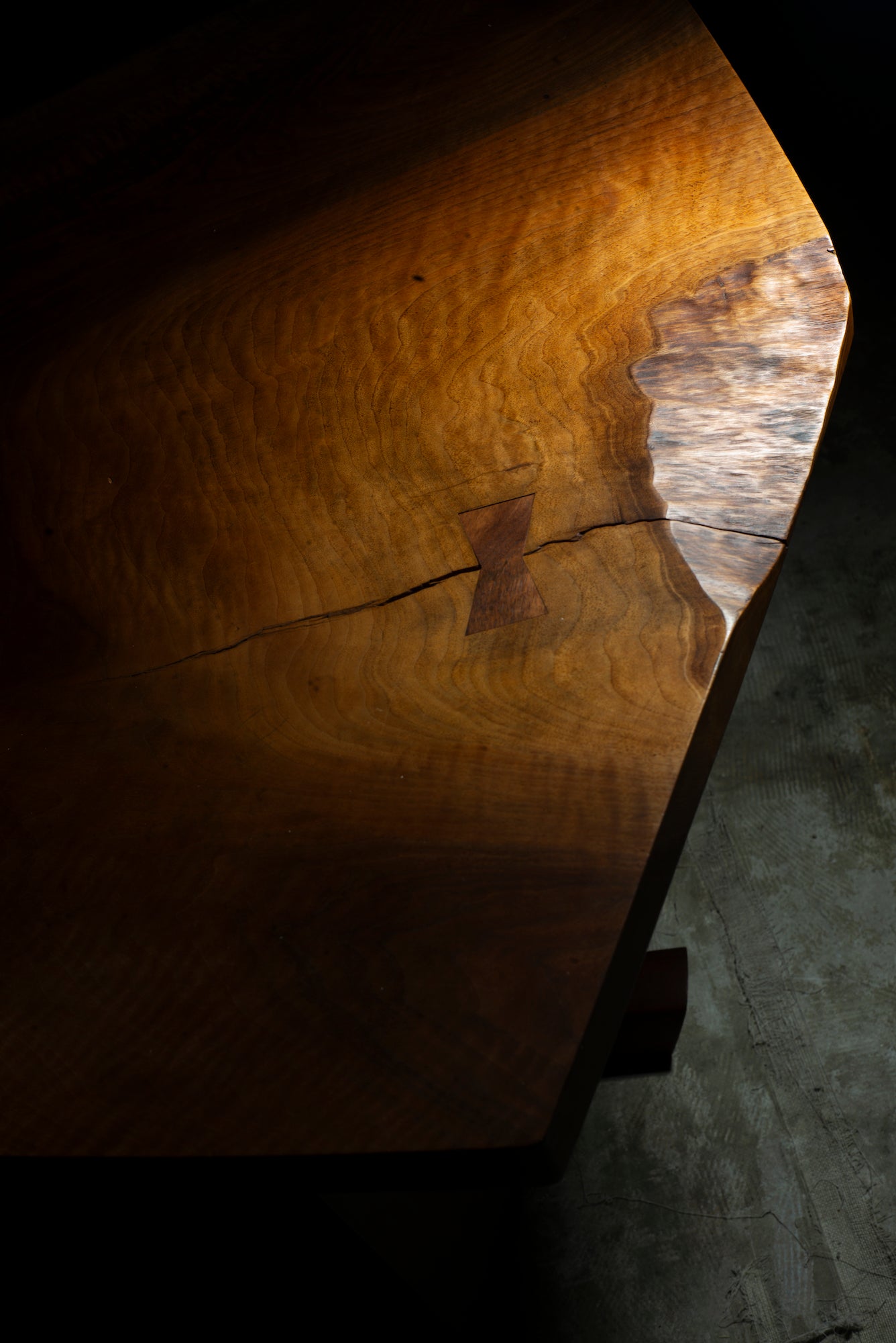 George Nakashima Table English walnut Top