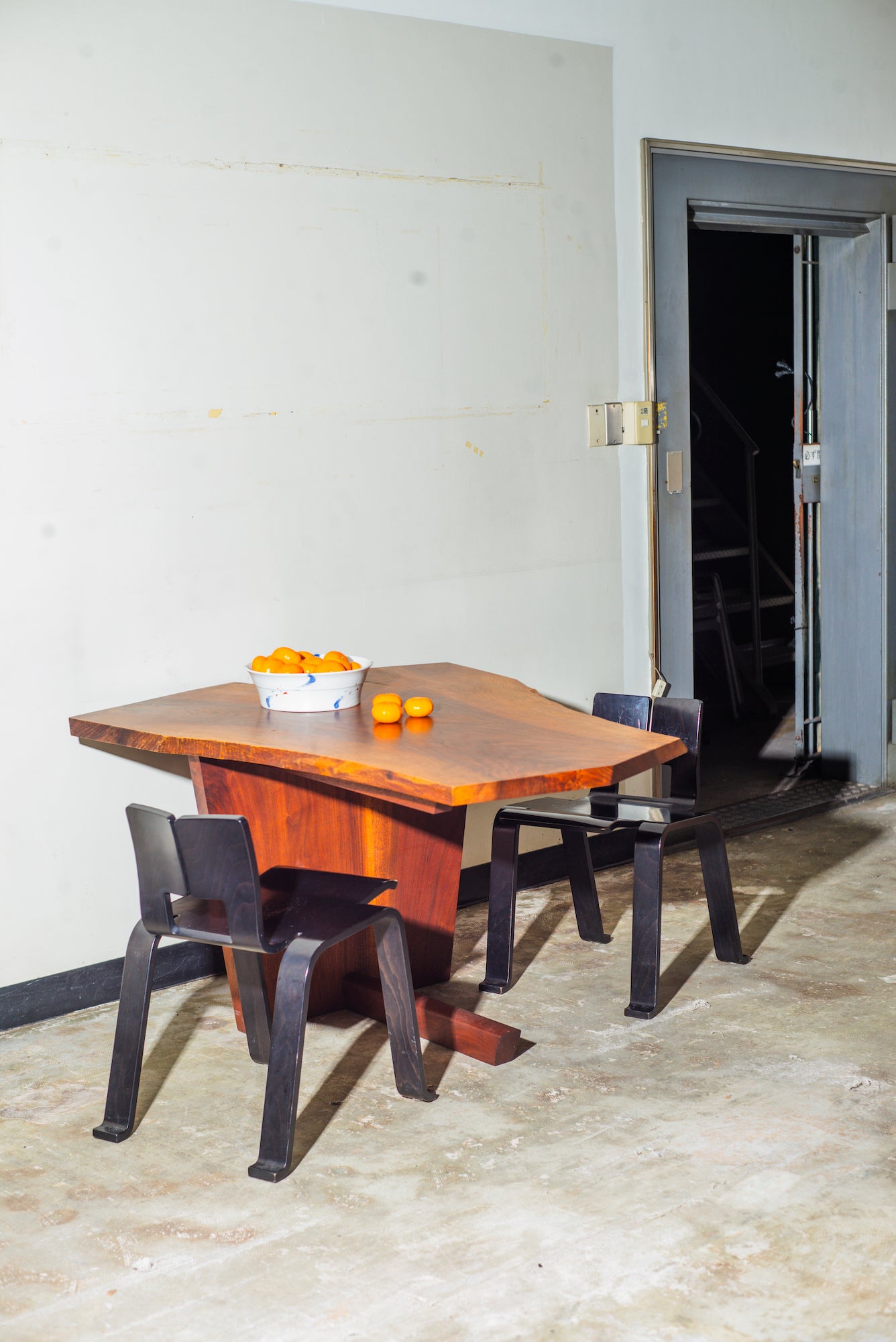 George Nakashima Table English walnut Top