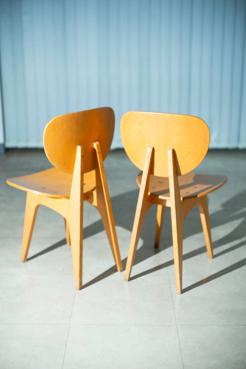 Junzo Sakakura set of two side chairs Manufactured by Habitat