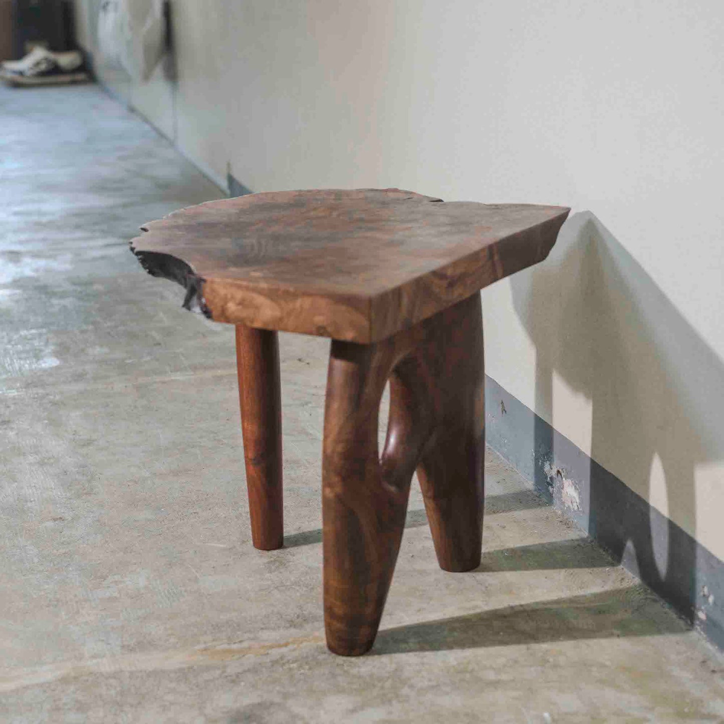 Shoji Morinaga Claro Walnut VOID TABLE