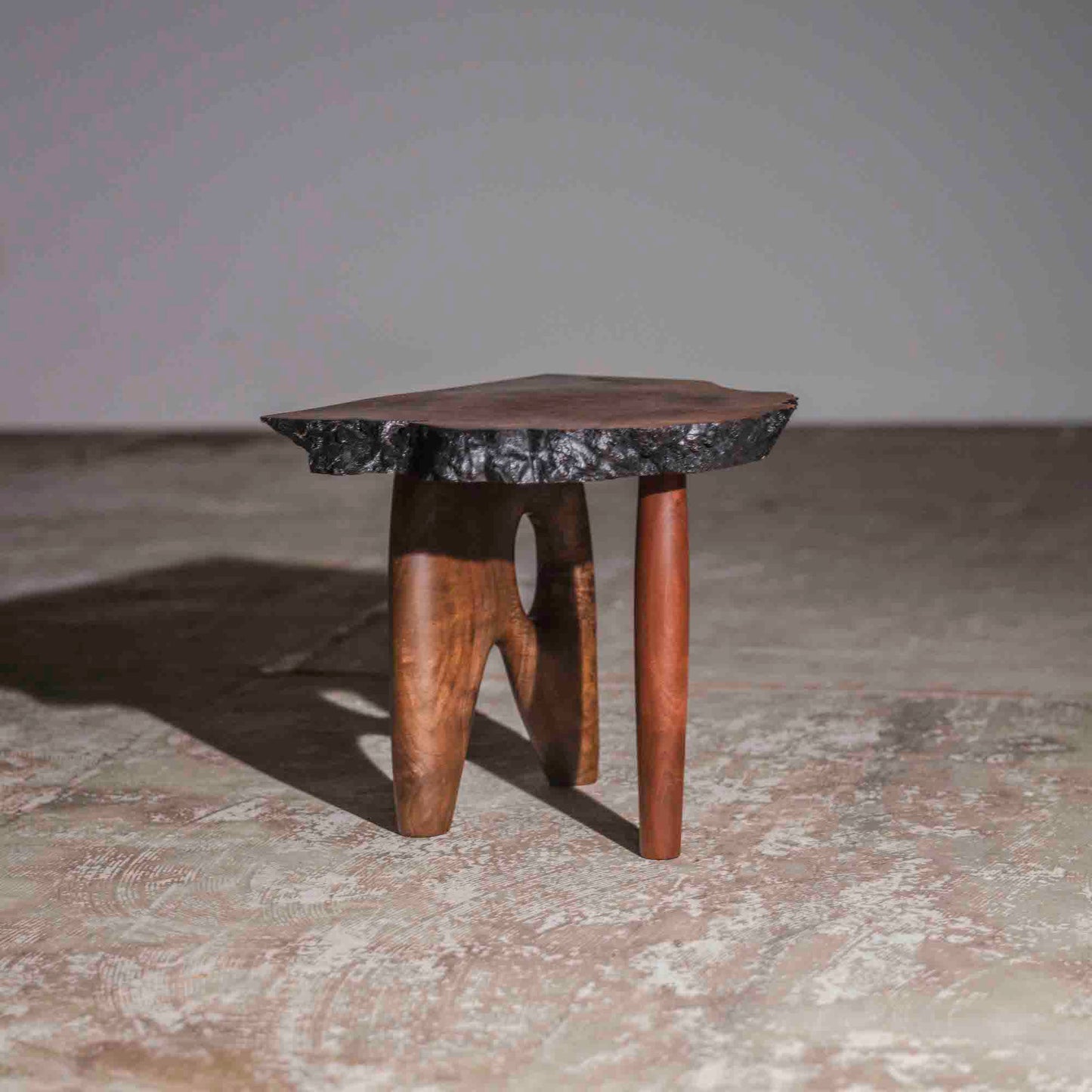 Shoji Morinaga Claro Walnut VOID TABLE