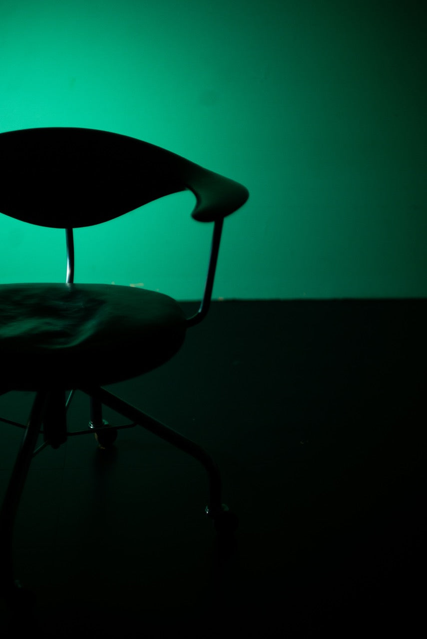 Hans J. Wegner  Swivel desk chair Johannes Hansen