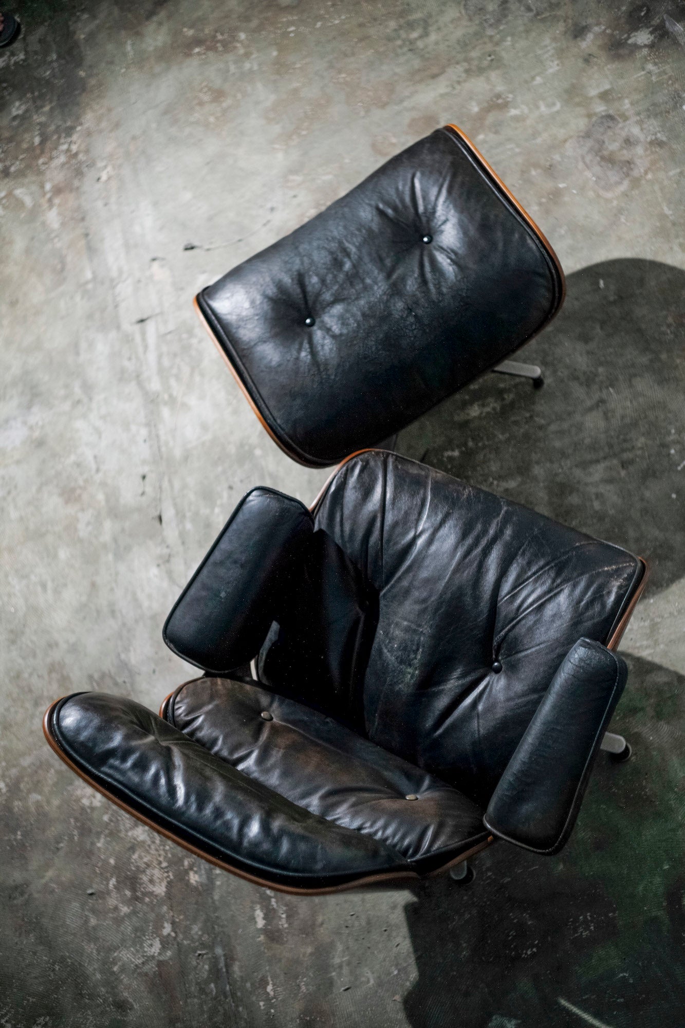 Charles and Ray Eames Eames Lounge chair and ottoman 1960's original leather