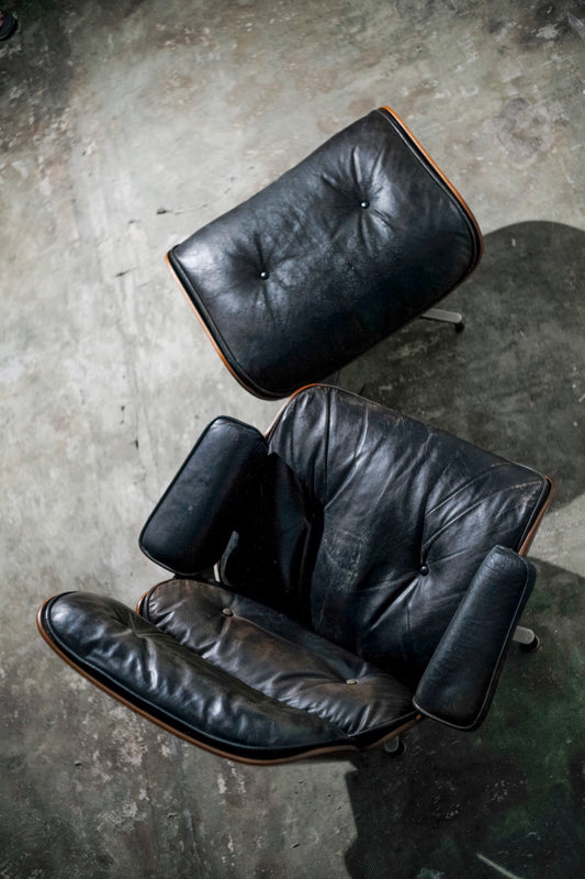 Charles and Ray Eames Eames Lounge chair and ottoman 1960's original leather